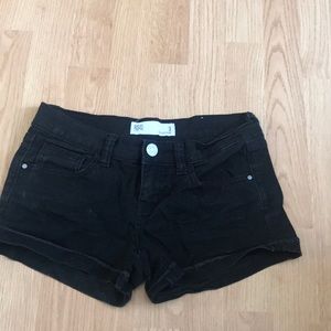 NEW tillys Malabo shorts